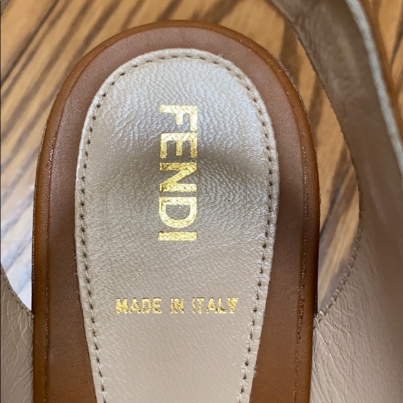 Fendi Zucca slingback platform sandals never worn - Picture 7 of 7